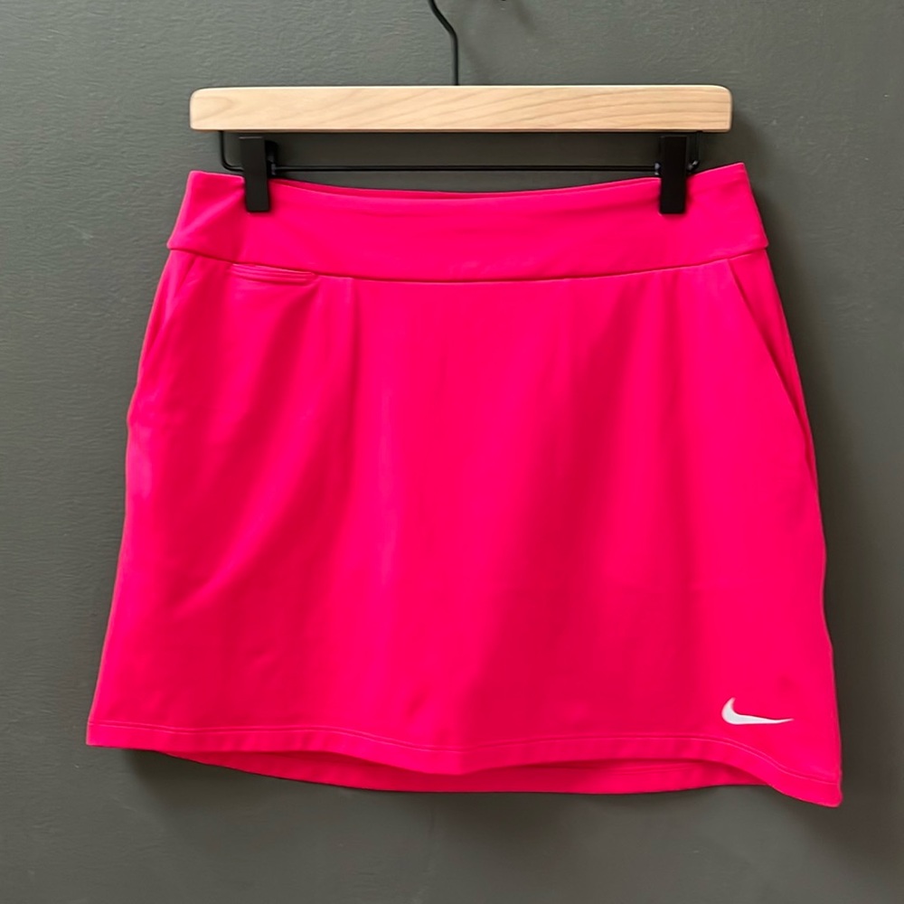 “Excellent” “Gorgeous” Nike Golf 15 inch Skort Skirt Hot Pink Sz S/M Pull on